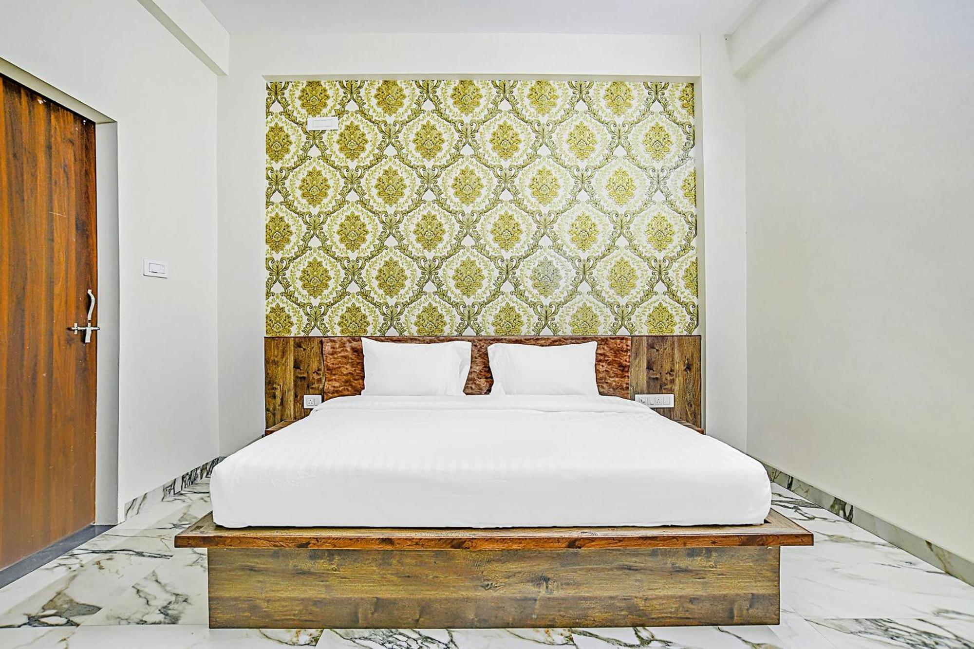 Collection O Verena Hotel 4*